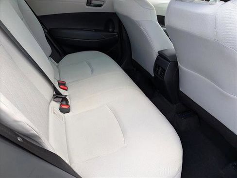 Used 2024 Toyota Corolla Cross L FWD image 18