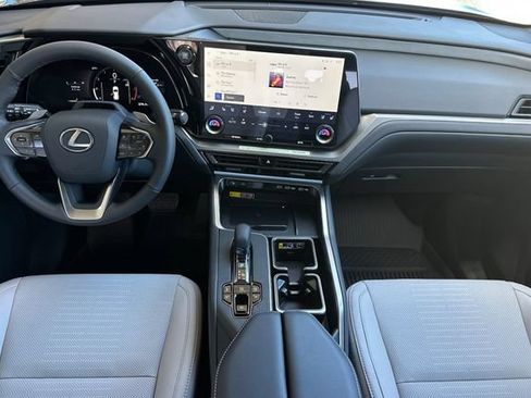 New 2026 Lexus TX 350 AWD image 11