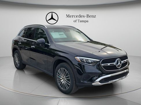 Certified 2026 Mercedes-Benz GLC 300 image 5