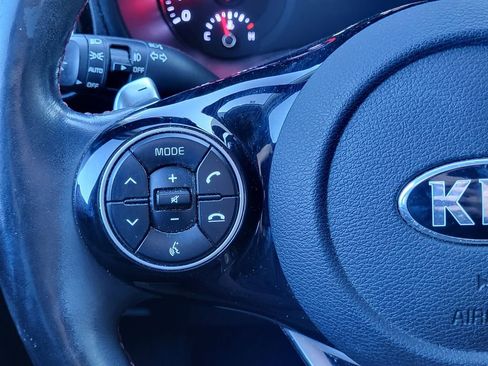 Used 2020 Kia Soul GT-Line Turbo image 26