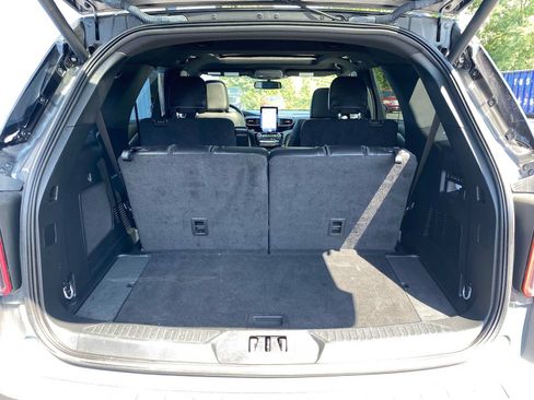 Used 2023 Ford Explorer ST w/ Equipment Group 401A AWD/4WD image 35