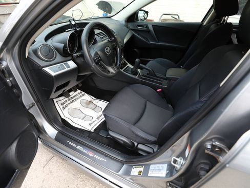 Used 2010 MAZDA MAZDA3 s Sport image 16