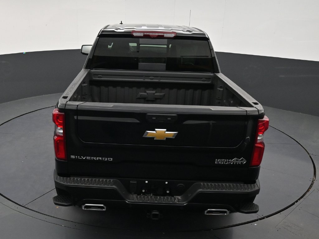 Used 2026 Chevrolet Silverado 1500 High Country w/ Technology Package RWD image 15