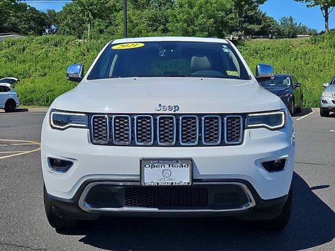 Used 2021 Jeep Grand Cherokee Limited w/ Premium Lighting Group AWD/4WD image 2