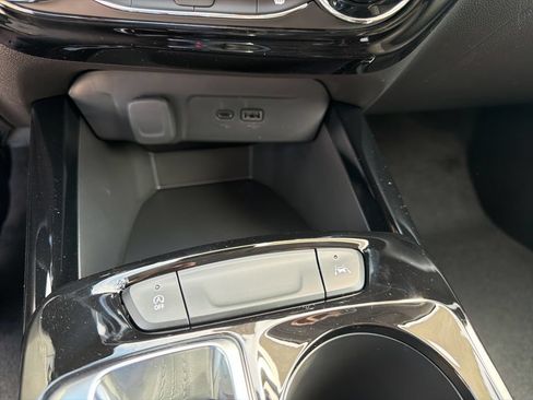 New 2026 Chevrolet Trax ACTIV w/ Driver Confidence Package FWD image 25