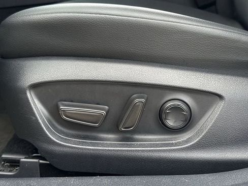 Used 2024 Toyota Camry SE FWD image 25