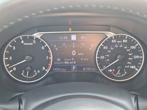 Used 2024 Nissan Altima 2.5 SL image 15