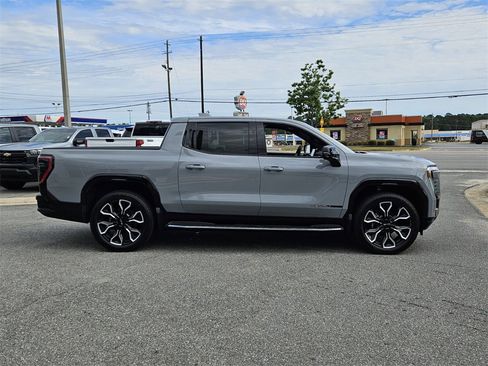 New 2025 GMC Sierra EV Denali image 13