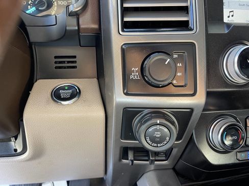 Used 2019 Ford F150 Limited AWD/4WD image 26