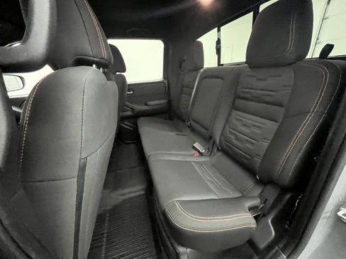 Used 2023 Nissan Frontier PRO-4X w/ Pro Convenience Package AWD/4WD image 36