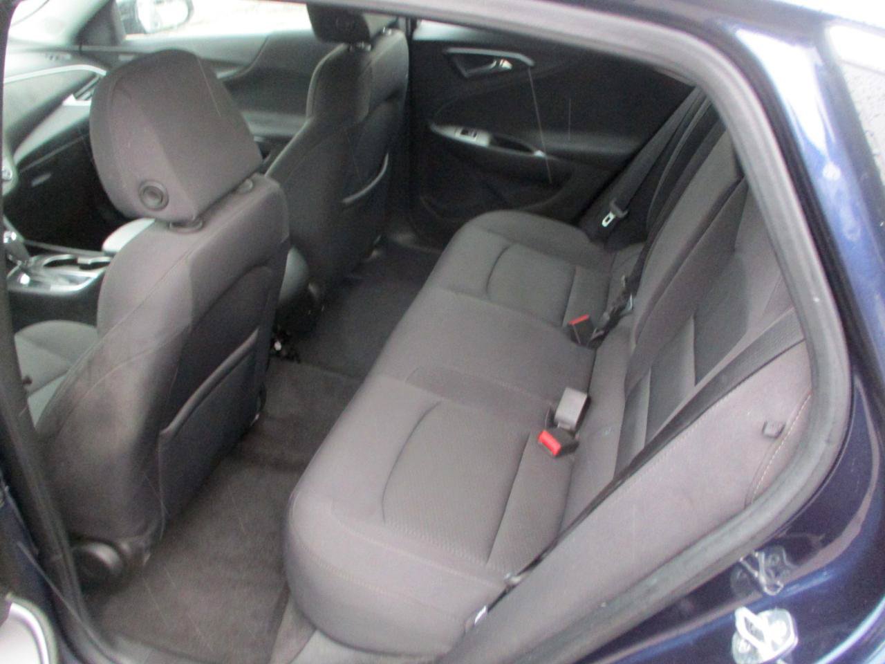 Used 2017 Chevrolet Malibu LS FWD image 9
