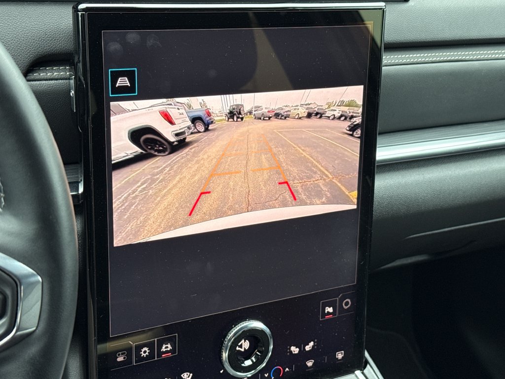 Certified 2025 GMC Terrain Elevation AWD/4WD image 24