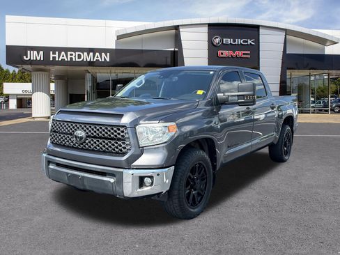 Used 2021 Toyota Tundra SR5 RWD image 3