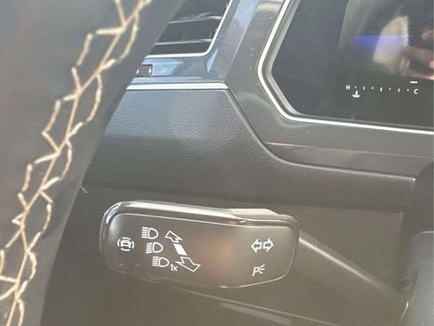 Used 2024 Volkswagen Tiguan S image 27