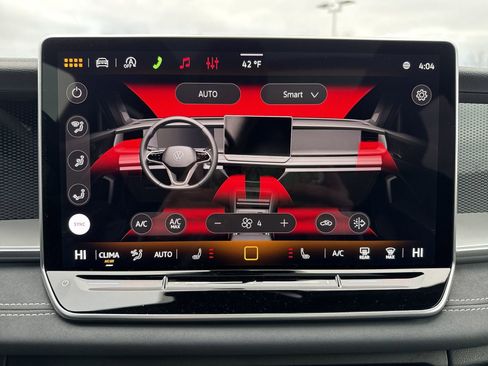 New 2026 Volkswagen Tiguan SE R-Line image 19