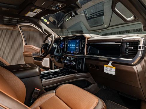 Used 2026 Ford F250 King Ranch w/ Chrome Package AWD/4WD image 19