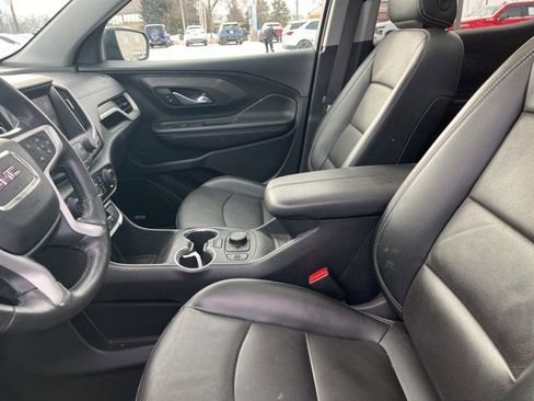 Certified 2022 GMC Terrain SLT w/ Infotainment Package II image 8