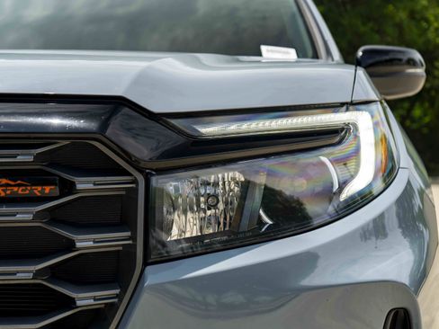 Used 2023 Honda Passport TrailSport image 11
