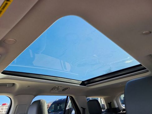 New 2026 Ford Explorer Active w/ Active Comfort Package image 22