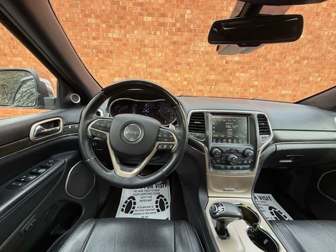 Used 2015 Jeep Grand Cherokee Overland w/ Advanced Technology Group image 24