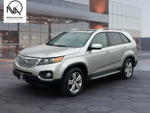 Used 2013 Kia Sorento EX w/ EX V6 Premium Pkg AWD/4WD image 5
