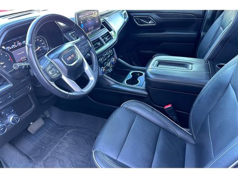 Used 2021 GMC Yukon SLT w/ SLT Premium Package image 10