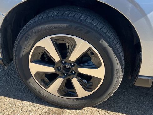 Used 2018 Subaru Forester 2.5i Limited AWD/4WD image 39