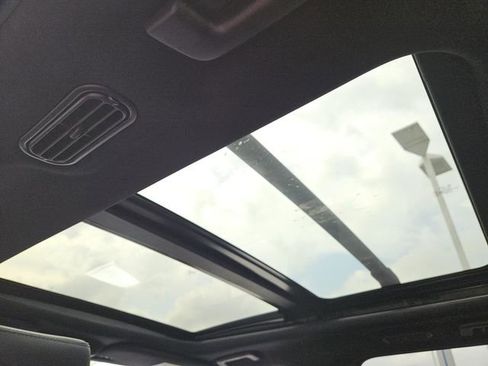 Used 2020 Ford Expedition XLT w/ Equipment Group 202A image 33