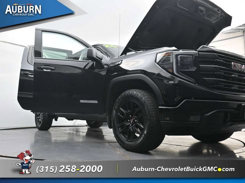 Used 2024 GMC Sierra 1500 Elevation AWD/4WD image 35