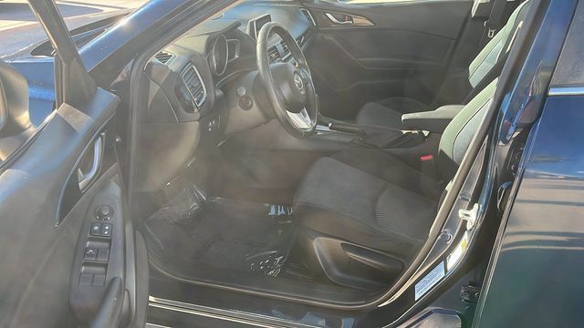 Used 2014 MAZDA MAZDA3 i Touring FWD image 16