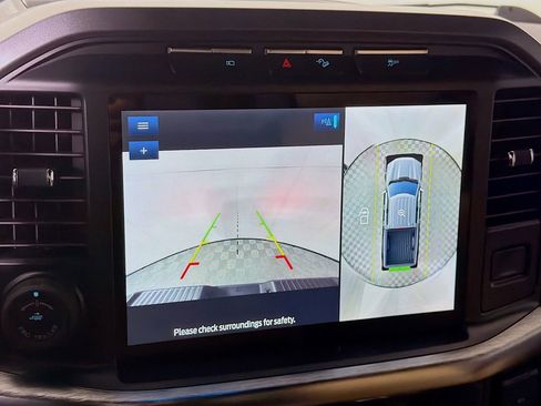 Used 2022 Ford F150 Lariat w/ Max Trailer Tow Package image 17