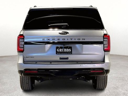 Used 2024 Ford Expedition Limited image 6