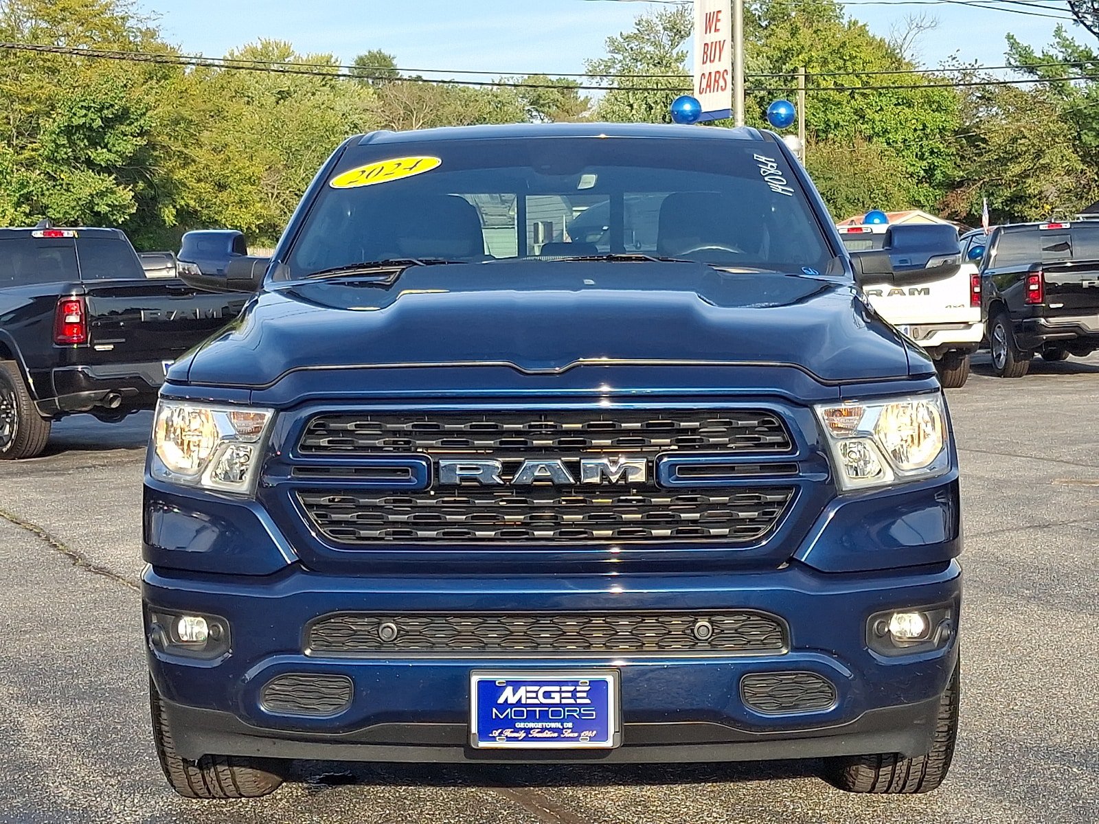 Used 2024 RAM 1500 Big Horn AWD/4WD image 2
