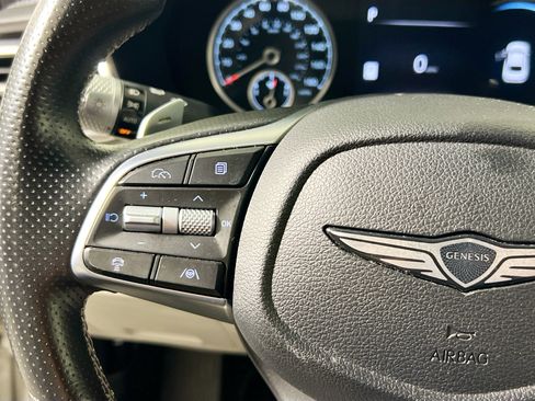 Used 2024 Genesis G70 2.5T AWD/4WD image 18
