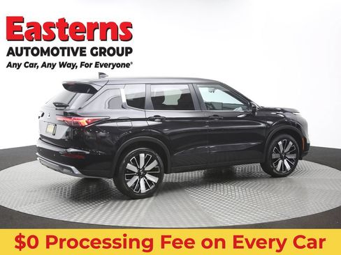 Used 2025 Mitsubishi Outlander SE AWD/4WD image 43