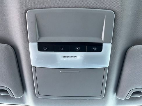 Used 2025 Nissan Altima 2.5 SR image 16