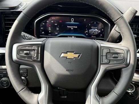 New 2025 Chevrolet Silverado 1500 LT image 15
