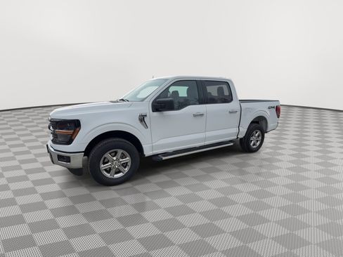 Used 2025 Ford F150 XLT w/ Equipment Group 301A Standard AWD/4WD image 4