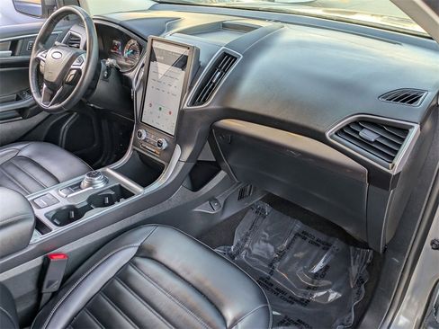 Used 2024 Ford Edge SEL image 29