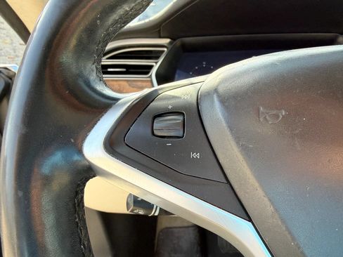 Used 2018 Tesla Model S 100D AWD/4WD image 12