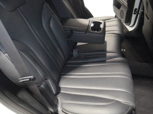 Used 2024 Genesis GV80 2.5T image 17