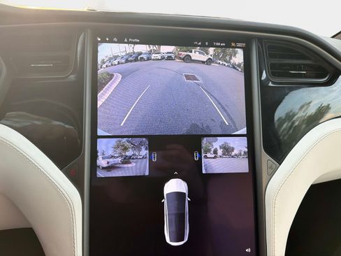 Used 2020 Tesla Model X Long Range AWD/4WD image 23