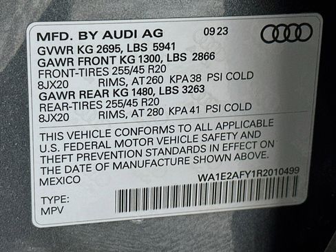 Used 2024 Audi Q5 e Premium Plus image 24