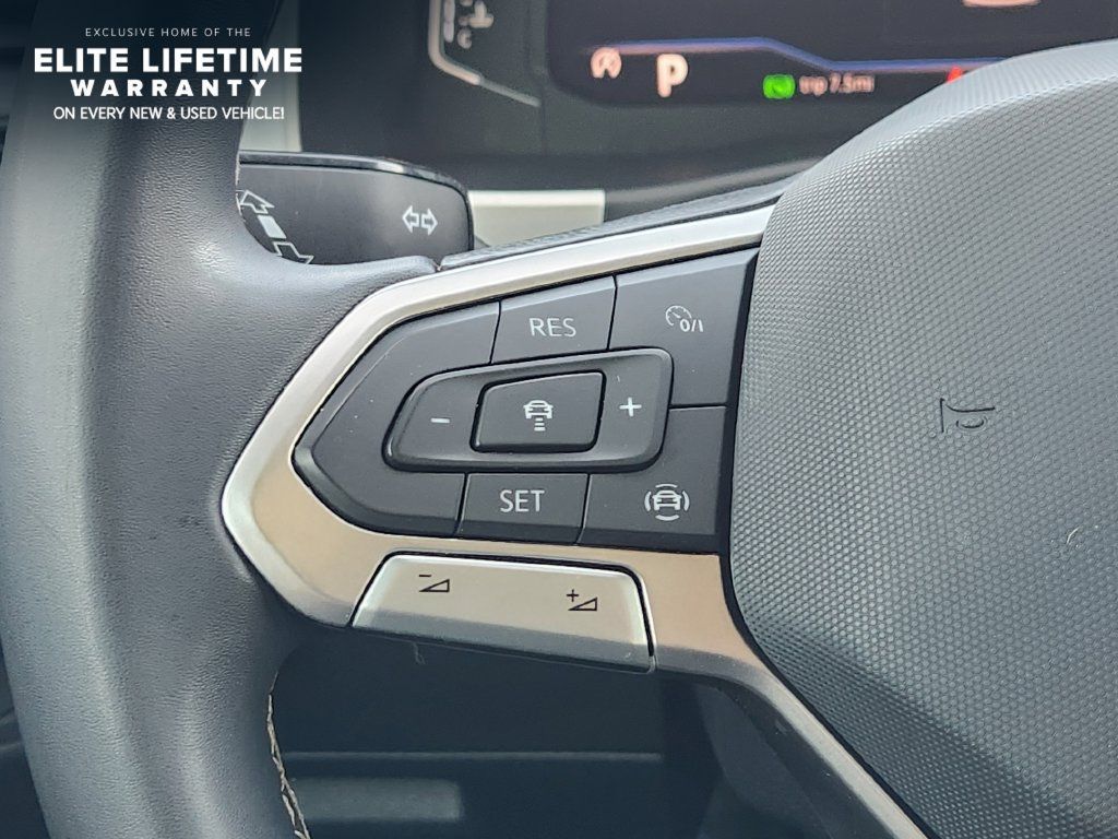 Used 2023 Volkswagen Atlas SE w/ Panoramic Sunroof Package FWD image 27