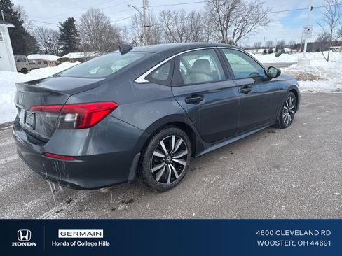 Certified 2024 Honda Civic EX image 6