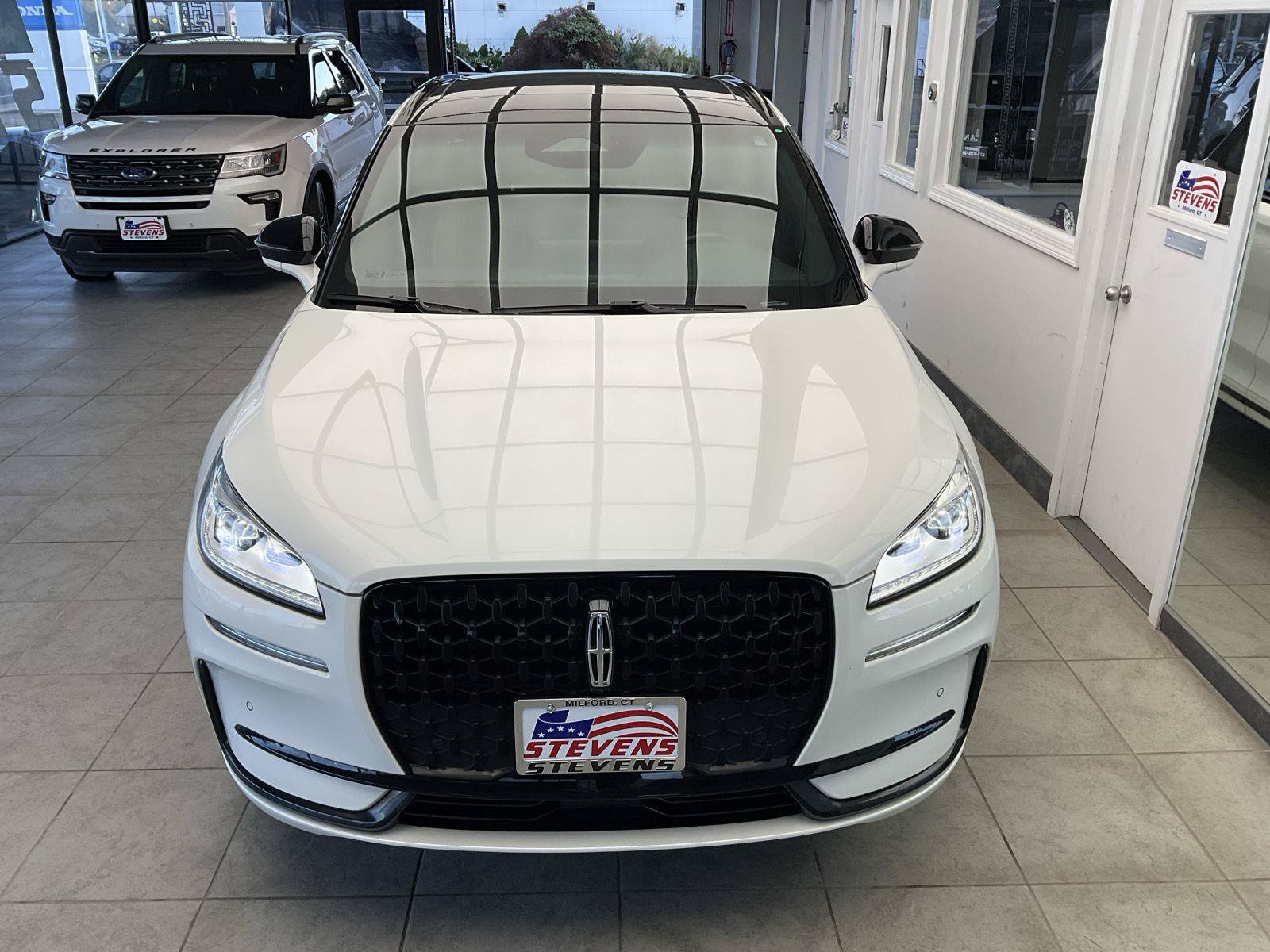 Used 2023 Lincoln Corsair Reserve w/ Equipment Group 201A AWD/4WD image 23