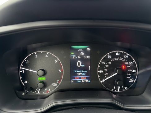 Used 2025 Toyota Corolla LE image 34