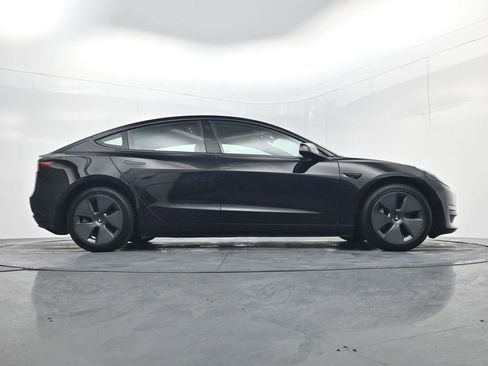 Used 2022 Tesla Model 3 image 57