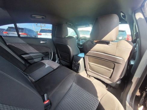 Used 2020 Dodge Charger R/T w/ Blacktop Package RWD image 8