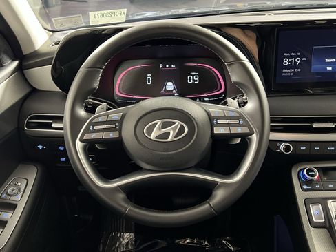 Used 2023 Hyundai Palisade SEL image 16
